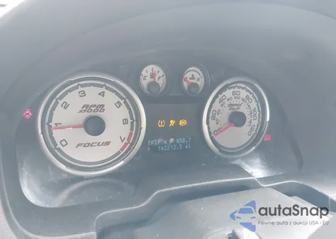 2010 Ford Focus Se z USA, uszkodzony, nr VIN 1FAHP3FNXAW111727